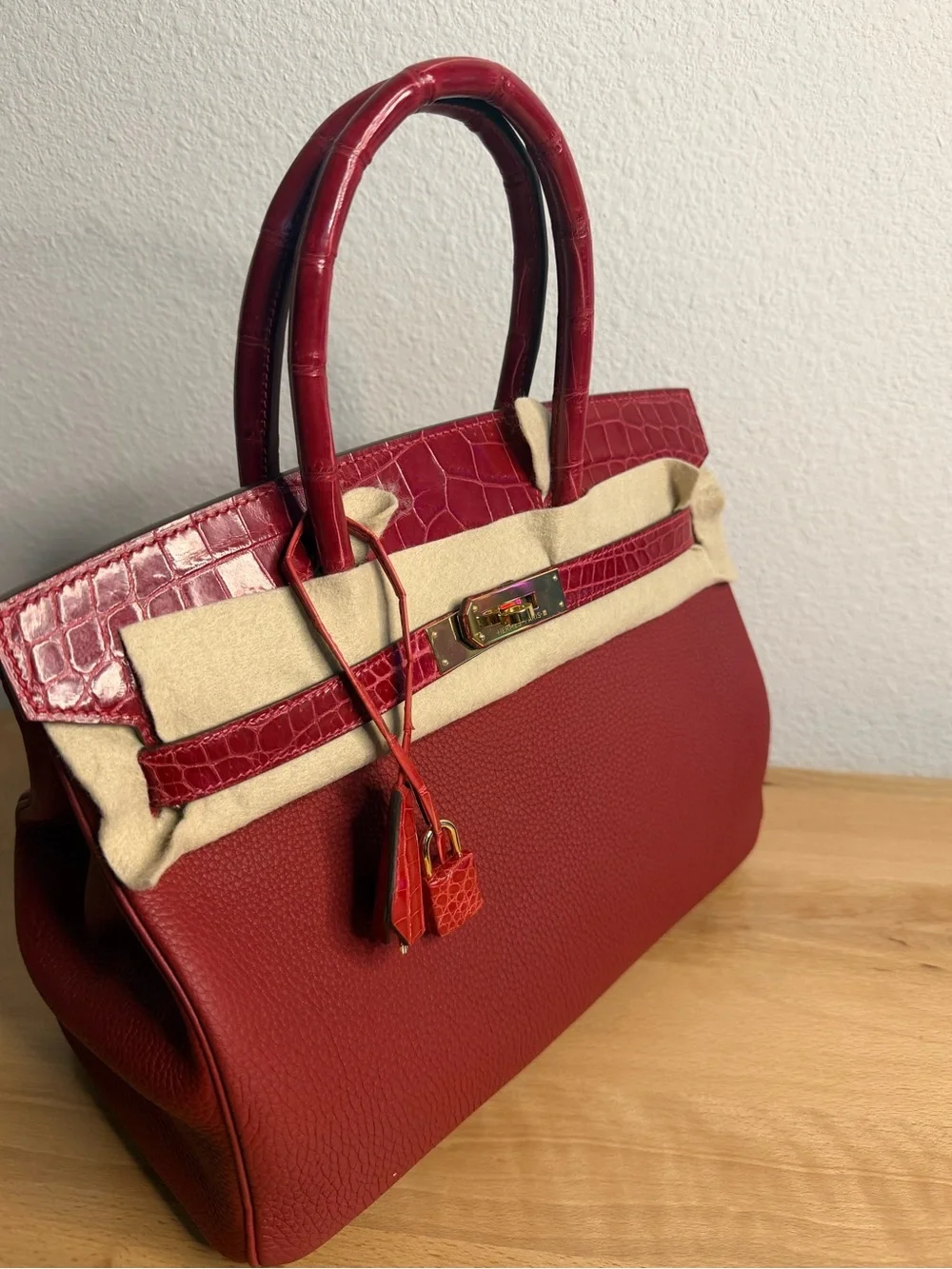 H Birkin 30 rouge red Ferrari cherry genuine Niloticus crocodile touch Togo GHW - Picture 5 of 12
